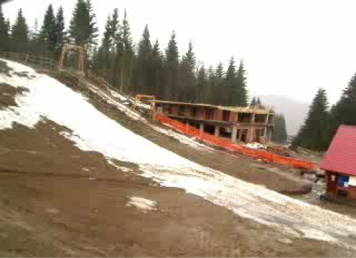 Webcam image of Roata slope at Cavnic (2008-04-18)