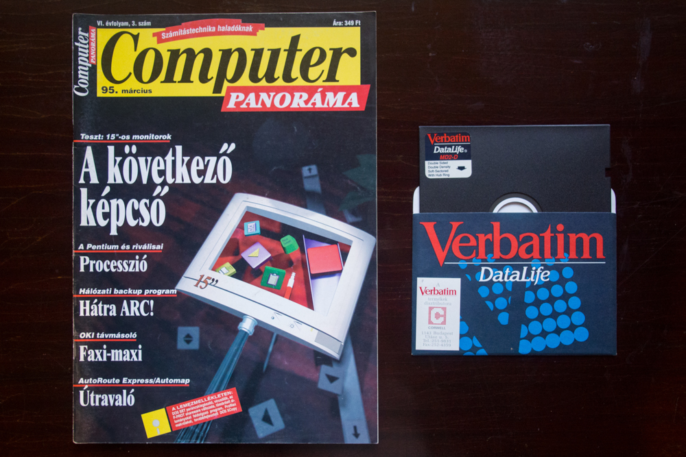 Revista Computer Panorama din Martie 1995 și floppy disk-ul aferent